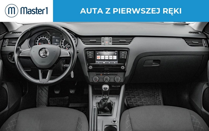Skoda Octavia cena 37850 przebieg: 207526, rok produkcji 2017 z Miasteczko Śląskie małe 79